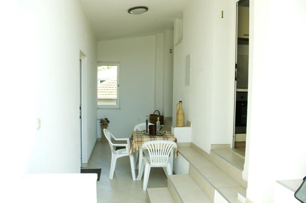 Ivan I Matej Apartments Блаце Экстерьер фото